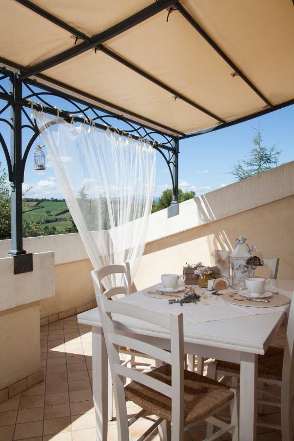 La Pulcia B&B Gradara Extérieur photo